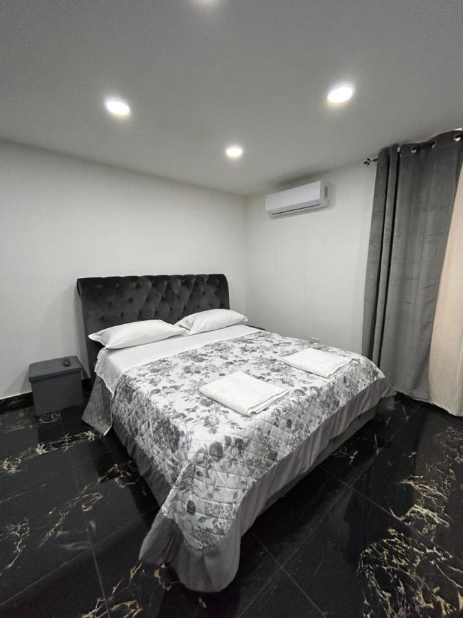 نابولي Giovanni Luxury Suites المظهر الخارجي الصورة