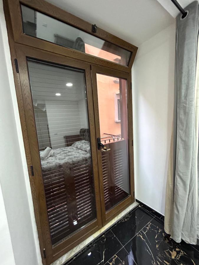 نابولي Giovanni Luxury Suites المظهر الخارجي الصورة